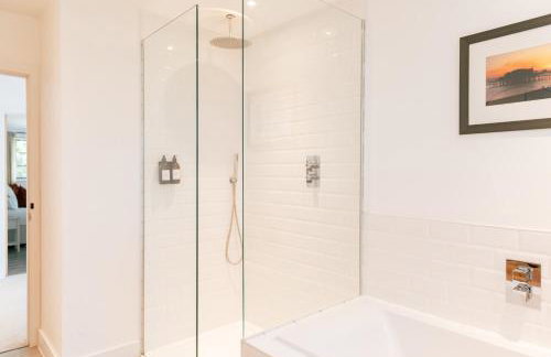 Verdant Rise - Contemporary Country Retreat - Foto 55