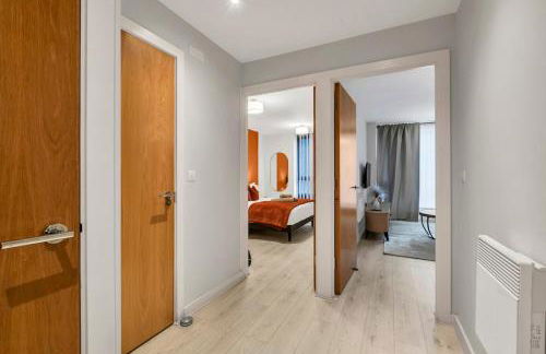 Modern 1BR Apartment Near ExCeL London & O2 Easy Access to Central London - Foto 10