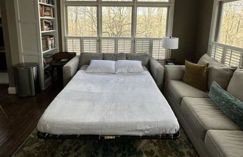 Large Luxury House, King Beds and More, Hot Tub, Theater, Fireplace, Game Room, Ping-pong, Pool Table, Air Hockey, Arcade, River, Big Kitchen, Nice Porch, Quiet, Good for Families and Large Groups, Near UGA Golf Course, Close to UGA & Stanford Stadium - Photo 37