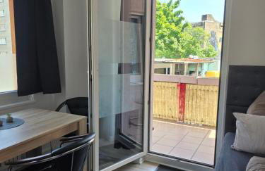 Apartment in Krefeld City with Balcony - Foto 42