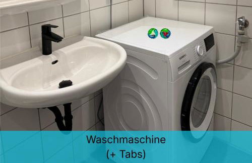 Wohlfühl-Insel in der Altstadt mit WLAN, Balkon, voll ausgestatteter Küche & Supermarkt fussläufig in nur 3 min - Foto 24