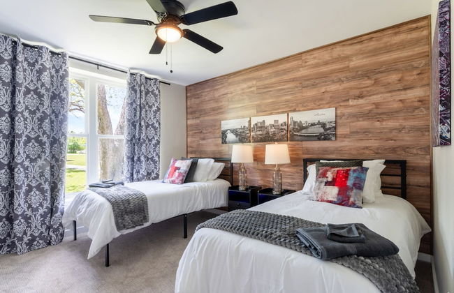 Upstay - Farmhouse on 10 Acres w Pool-tennis-games - Foto 30