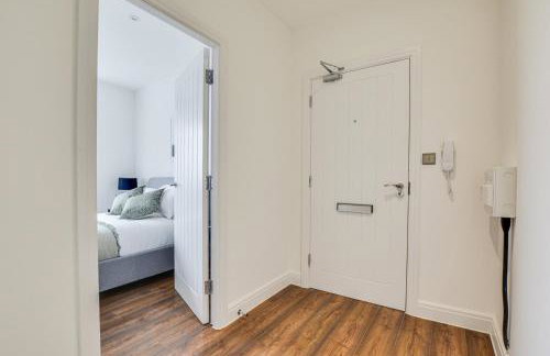 Canal View 2BR Home for Families & Friends - Foto 13