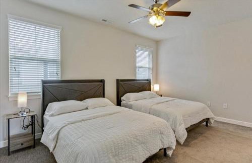 Modern W Pool, Gym, HotTub, Golf, Pet Friendly - Foto 18