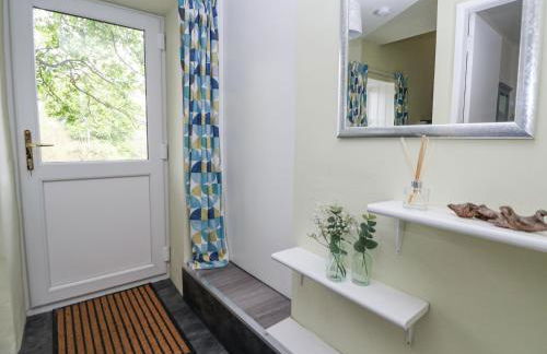 Cuddfan at Swallow Cottage - Foto 17