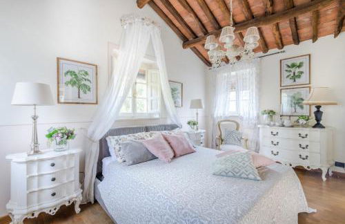 Villa Coccinelle, A secret sweet idyllic retreat for 2 couples with private pool & air conditioning - Foto 45