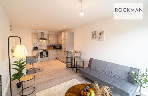 Royal Oak Apartments 1 - Free Van Parking - 2 Bedroom Apartment - 2 bathrooms - Sleeps 6 - Perfect for Contractors - Fast Wi-fi - Foto 15