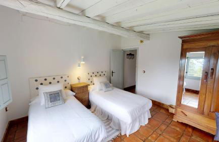 Abejas 2 de El Vergel de Chilla - Photo 21