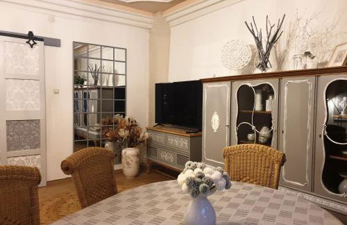 Stillvolle Designwohnung im historischen Zentrum - Foto 13