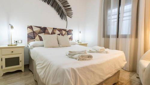 SH Piluca's Home Moderno apartamento con patio - Foto 2