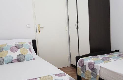 Apartment LANA Kaštel Stari - Photo 12