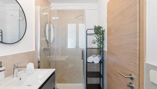 Scharnhäusle 8 - Apartment with kitchenette Ostfildern - Foto 5, towels, Shower