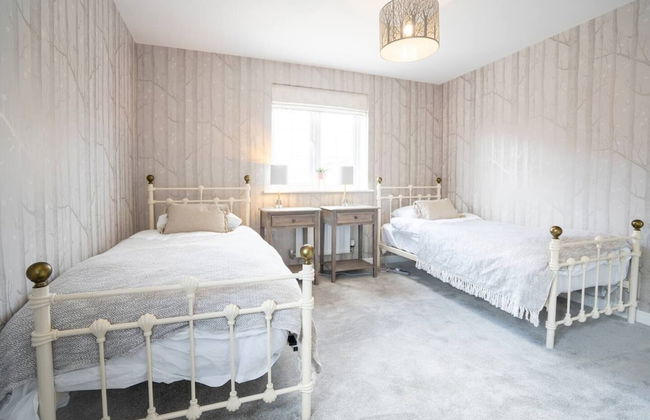 Lovely 5-bed House in Centre of Bicester Village - Foto 8