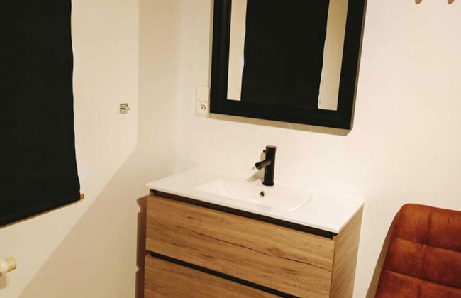 Pleasant Holiday Home With Infrared Sauna - Photo 2