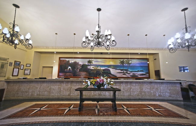 The Royal Sands Resort & Spa All Inclusive - Foto 2