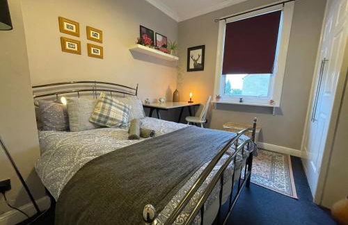 Stylish and artistic flat in Southend on Sea - 2 Double Bedrooms, Free on-street parking - Foto 43