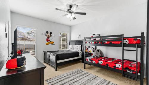 12 Min to Disney Heated Pool Family-Friendly BBQ Game Room & Sleeps 16 Guests - Foto 2