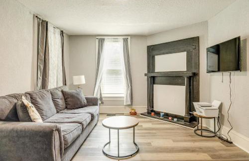 Less Than 1 Mi to EverBank Stadium Retreat with Yard! - Foto 2