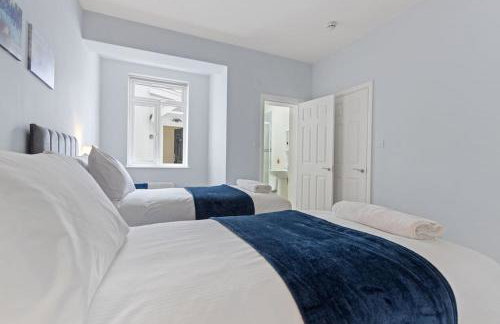 Modern Apartment Off-Road Parking-Twin Room Suite 3 - Foto 13