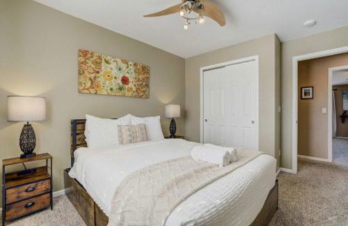 Silver Outpost Near Peterson SFB & Game Lounge - Foto 38