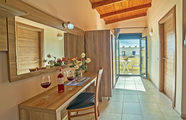 Blue Aegean Hotel & Suites - Foto 12