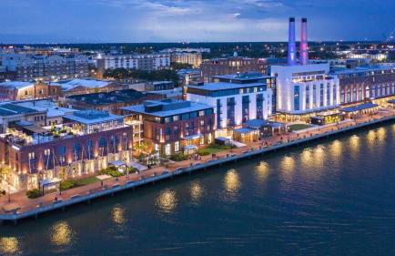 HISTORIC DOWNTOWN KING BED COTTAGE- PARKING and PATIO - Foto 23