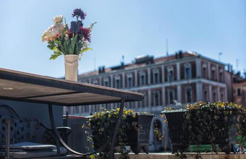 Grimaldi Apartments Hermitage Canal Grande view - Foto 9