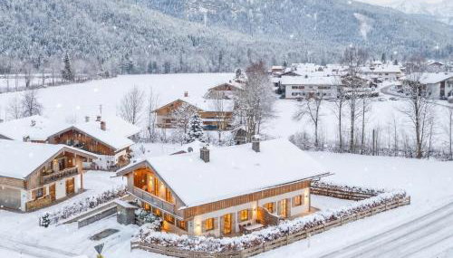 Chalet Kreuth II - Private Alpine Chalet next to Tegernsee for Family & Friends - including Sauna & free parking - Foto 2