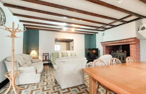 4 Bedroom Stunning Home In Hambers - Photo 2