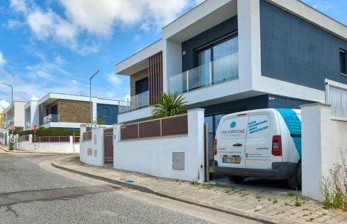 Vita Portucale ! Chic Luxe Villa with Saltwater Pool - Foto 28