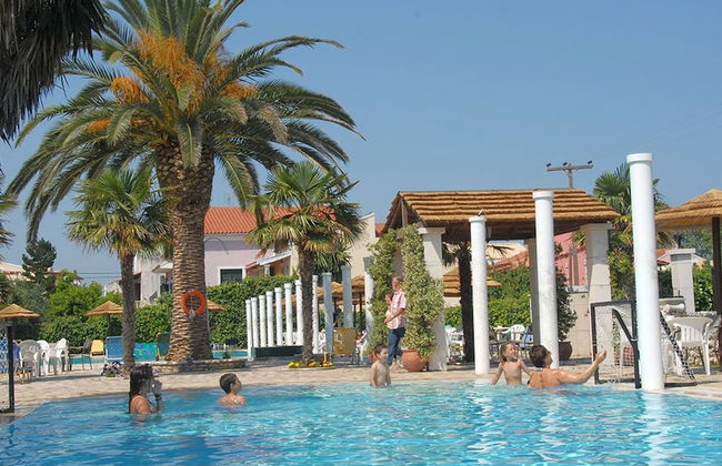 Thinalos Aparthotel - Foto 14