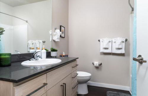 Cozy in Queen Anne - 94 Walk Score - Free Parking - Foto 15