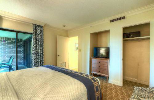 Luxury 1 Bedroom Condo in Palm Harbor Florida 2 Miles From Beach by David Rigney Real Estate Solutions - Foto 13