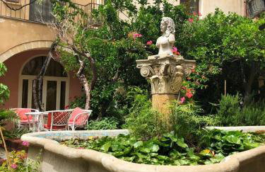 Antica Corte delle Ninfee, Historical Private Villa - Photo 5