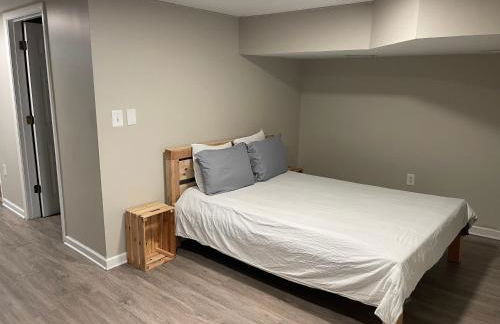 The Gray House by Gallaudet 4 BR 3 BA - Foto 28