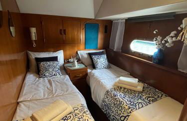 Yacht à quai, suite et cabines, 2 à 8 pers, Sète - Foto 48