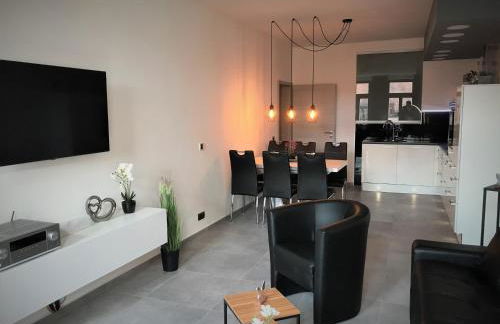 SALZHAUSBLICK FAMILY APARTMENTS - Zentrale Lage am Salzhaus - MwSt-Rechnung verfügbar - Foto 78