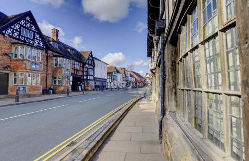 Loft Cottage by Spa Town Property - 2 Bed Tudor Retreat Near to Stratford-upon-Avon, Warwick & Solihull - Foto 45