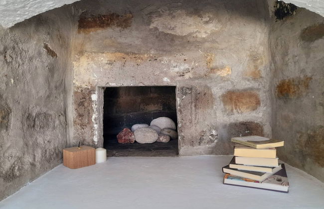 Salty Caves Apartments Milos - Photo 19