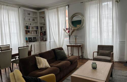 La Villa Louana 2 Charme de l'ancien au cœur de ville - Foto 13