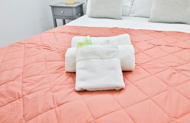 Modern 2 Bed House - Sleeps 4 - Foto 13