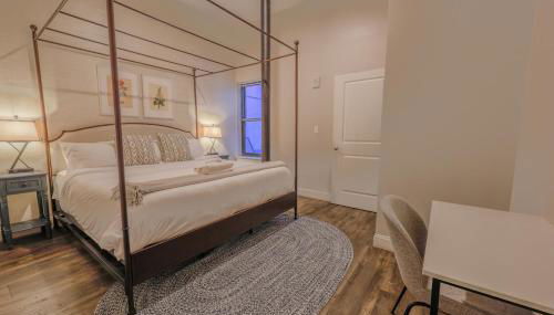 Downtown Luxury Students Welcome Washer and Dryer - Foto 2