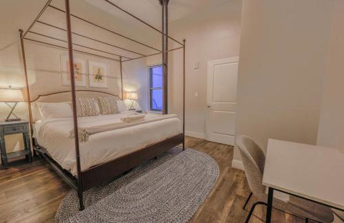 Downtown Luxury Students Welcome Washer and Dryer - Foto 2