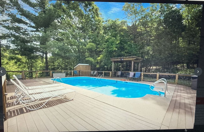 Gold Suites Rentals - Photo 1