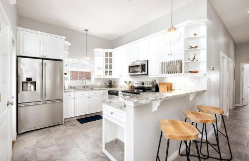 Sunsail Cottage Pool heat & Golf Cart Deals - Foto 5