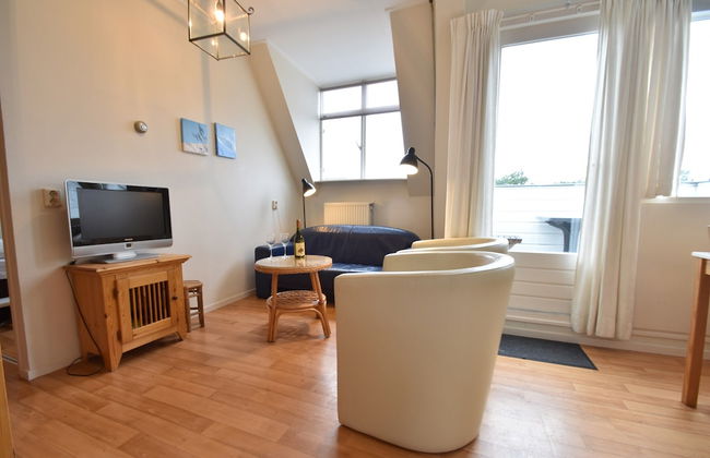 Family Apartment on Large Estate in Bergen aan Zee near Dunes & Beach - Photo 17