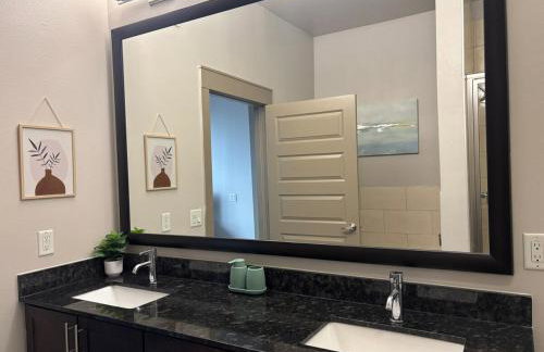 Relax in the Heart of Houston - Foto 12