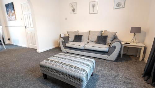 Jesmond Square - Photo 4