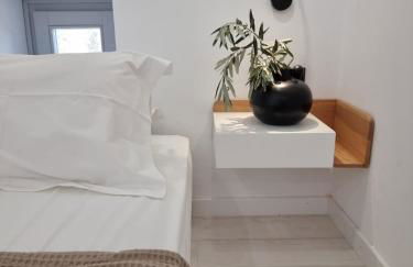 Stone build suite with private pool - Foto 29