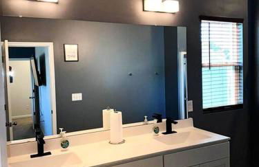 Simple Elegant Single Family Home DT Raleigh - Foto 57